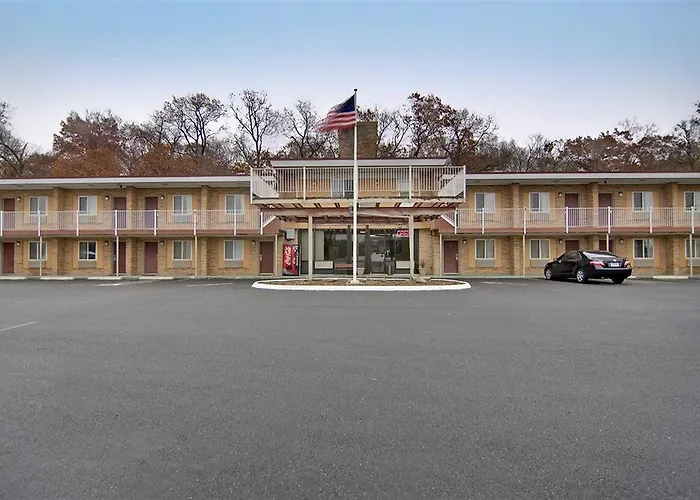 Wethersfield Hotels