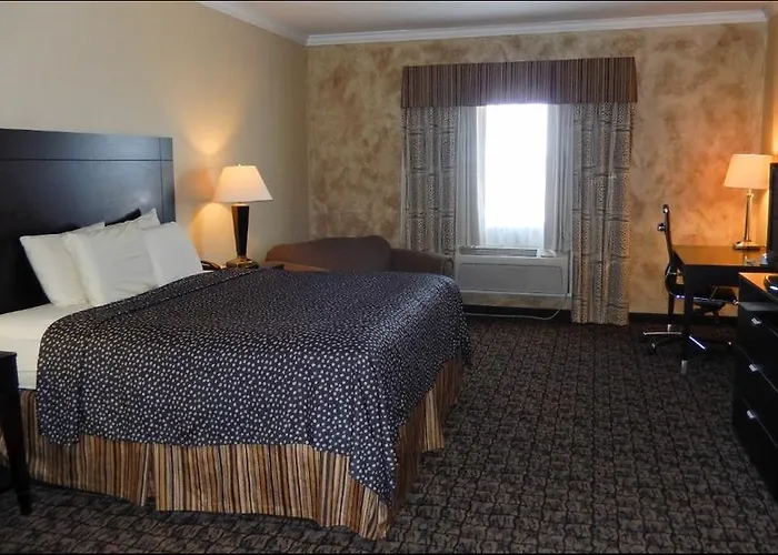 Colorado City Hotels