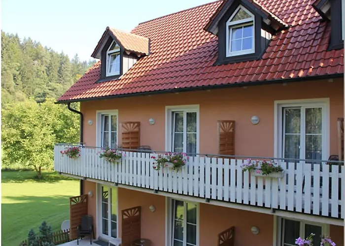 Hotels in Donaustauf
