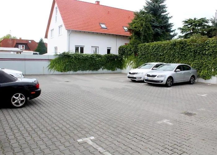 Hotels in Weiterstadt