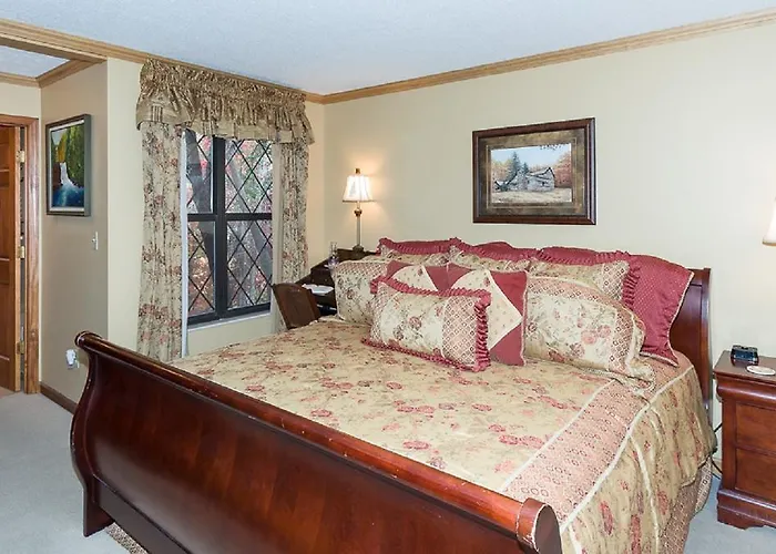 The Foxtrot Bed And Breakfast Gatlinburg