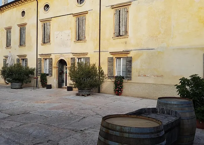 Tregnago Hotels