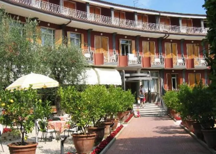 Hotel Continental Garda 