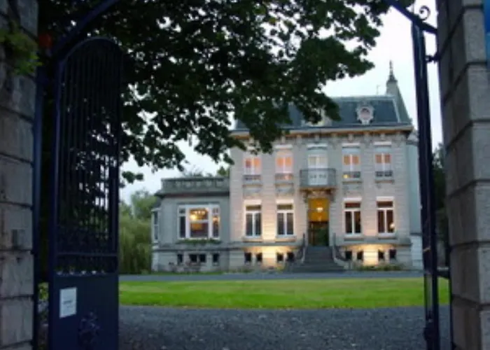 Au Château Des Thermes
