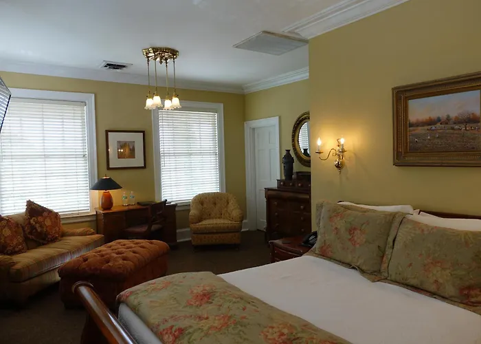 Bluff View Inn Chattanooga