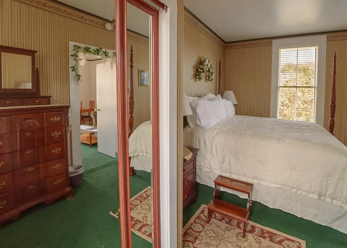 Nicholson House Inn & Spa Mendocino