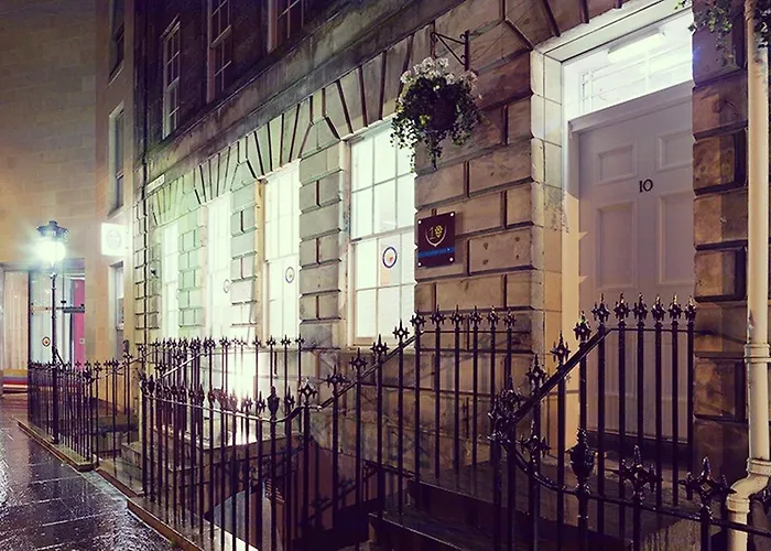 Ten Hill Place Edinburgh