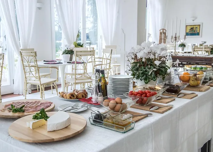 Il San Francesco Charming Hotel Sabaudia