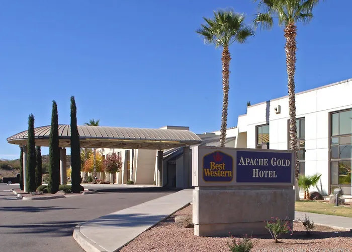 San Carlos Hotels