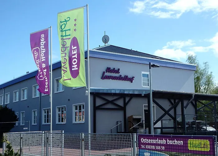 Hotels in Nauen