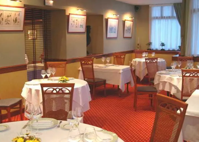 Hotel Pen'Roc à Châteaubourg