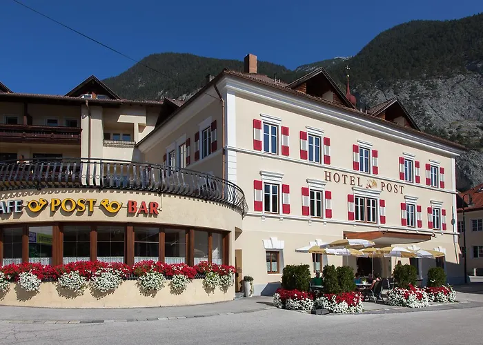 Hotels in Nassereith