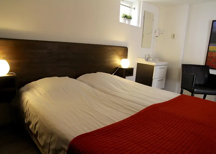 budget rooms Doppenberg Zandvoort