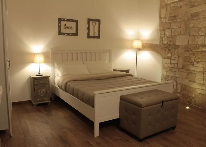 DeShome Guest House Bari
