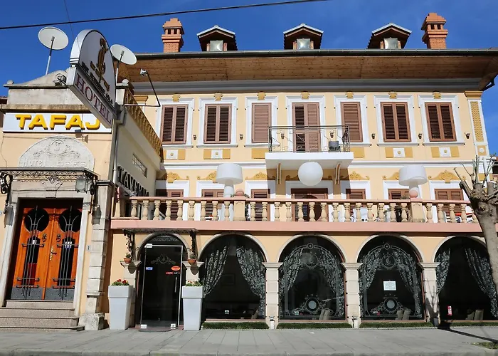 Hotel Villa Tafaj Tirana