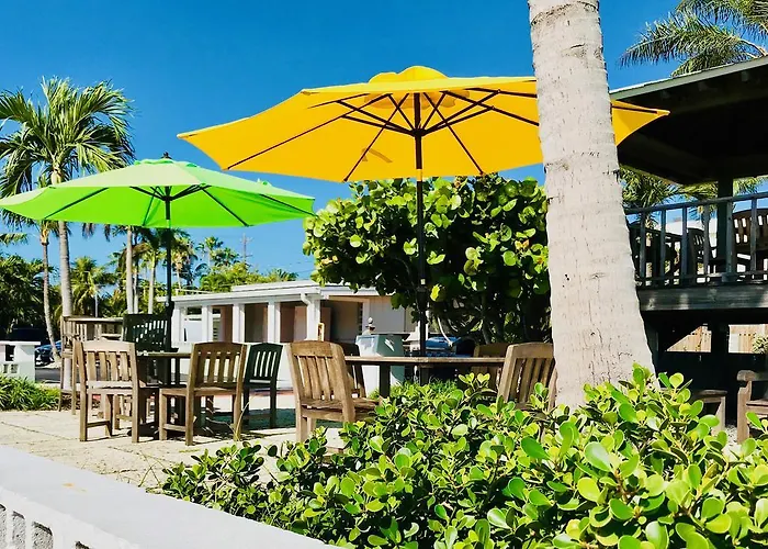 Harborside Motel & Marina Key West