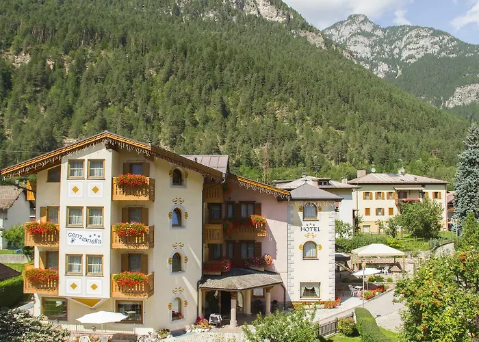 Hotel Genzianella Ziano di Fiemme