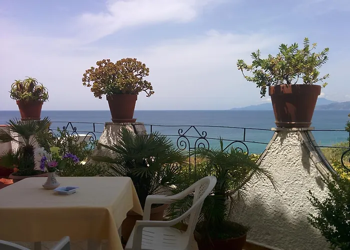 Hotels in Palinuro