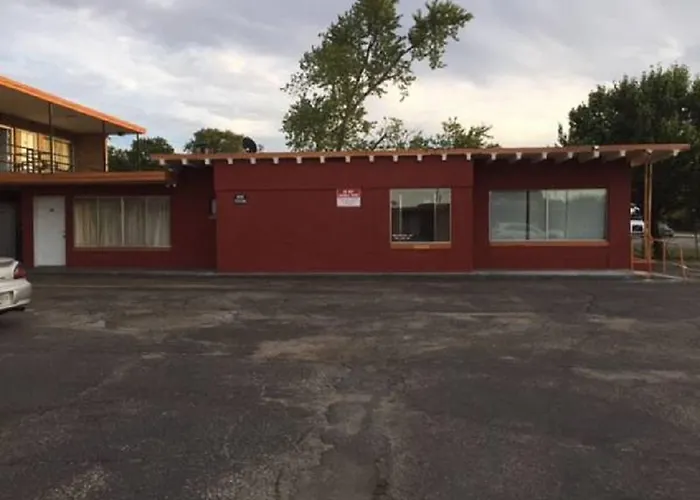 Statesman Inn
