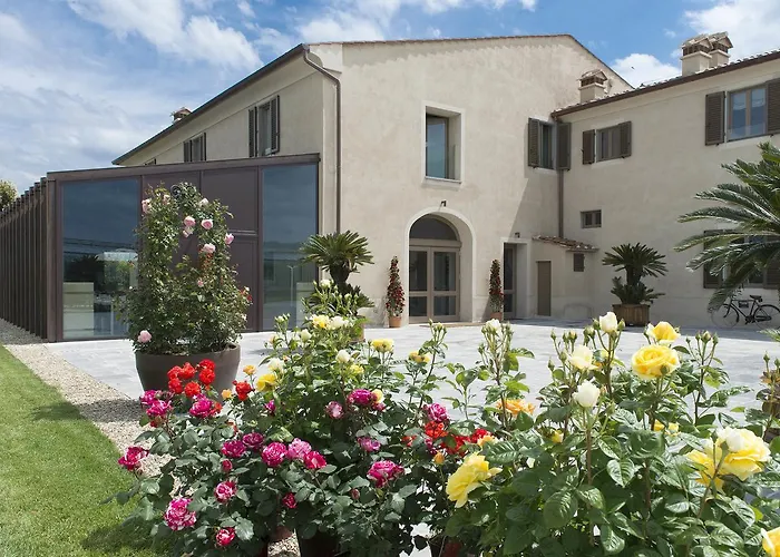 Campus Vannucci - Agriturismo In Citta Pistoia