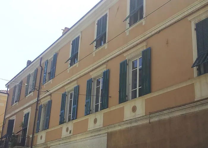 Hotel Elandra