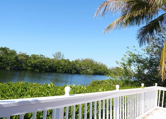Siesta Key Bungalows