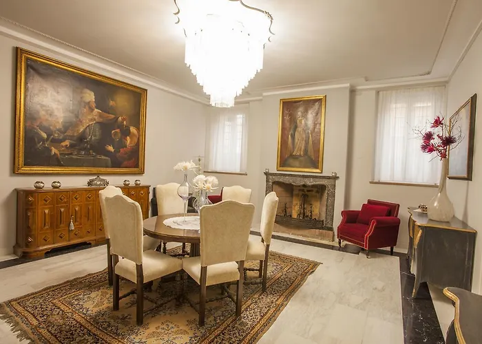 Martins Residence De Luxe