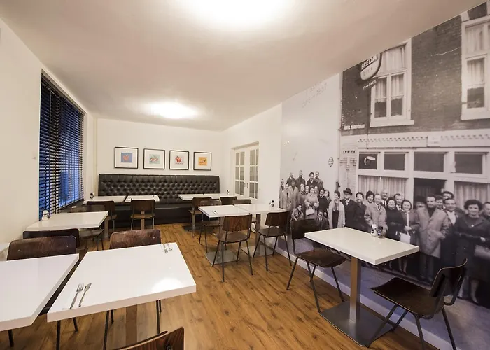 Brainport Hotel And Apartments
