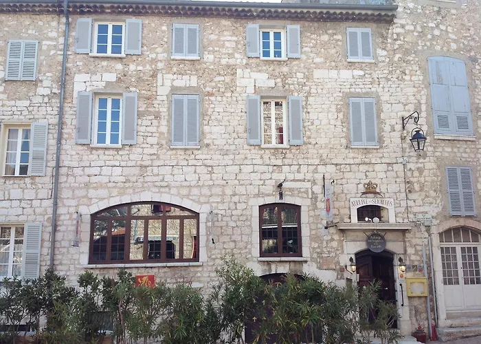 Vence Hotels