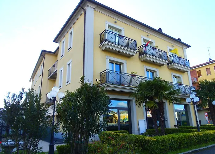 Bazzano Hotels