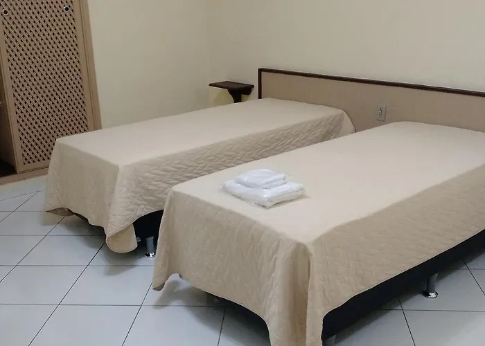 Hotel Lago Azul Louveira