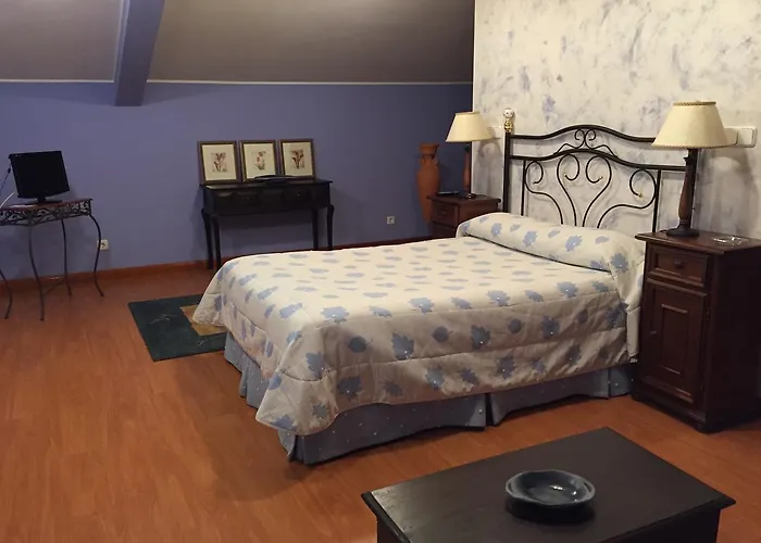 Hoteles en Salas De Los Infantes