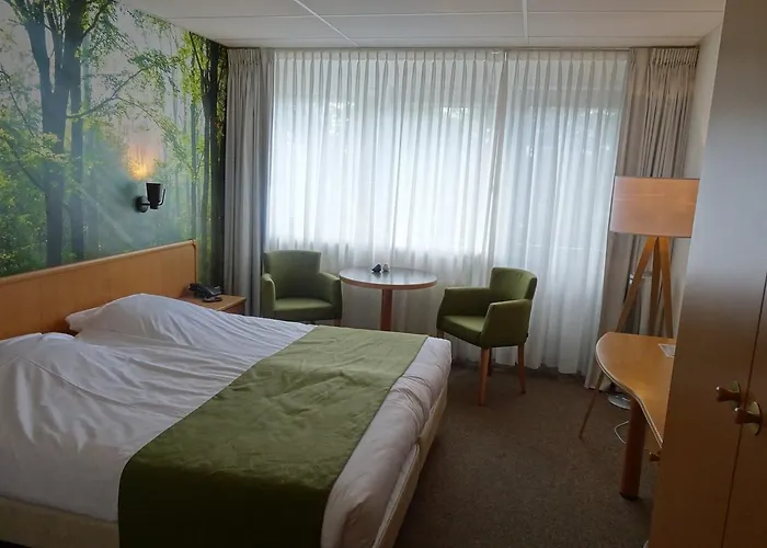 Hotels in Haarlo