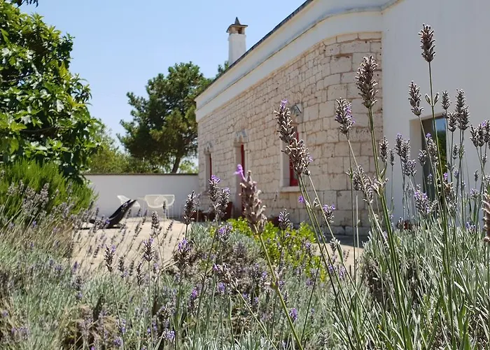 Relais La Fontanina - Wine Hotel Ostuni