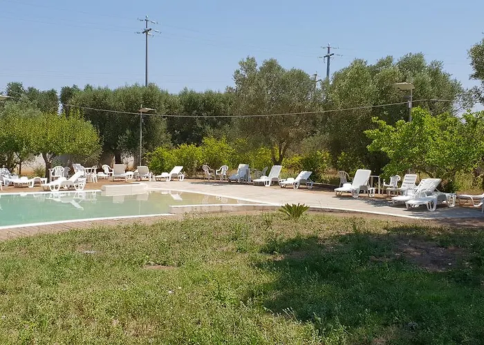 Relais La Fontanina - Wine Hotel Ostuni