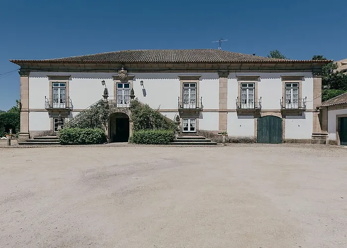 Casa Dos Pombais