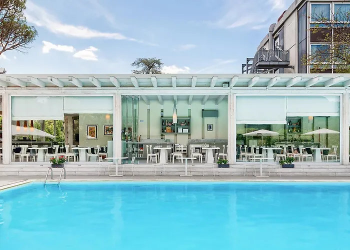 Hotéis com piscina em Florença