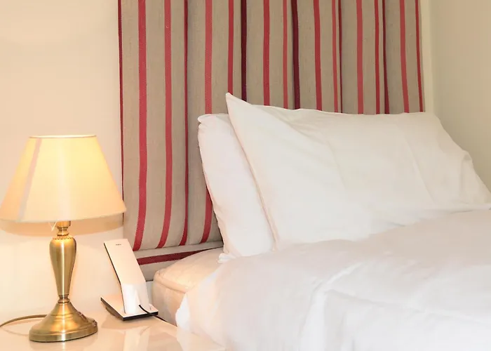 Glyn Ceiriog Hotels