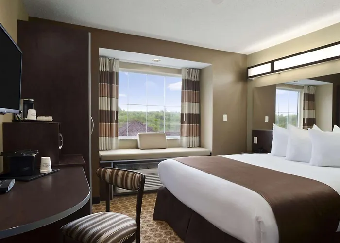 Sonesta Essential Fairmont Hotel