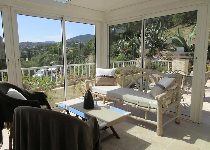 Villa Tricoli B&B avec Piscine Les Issambres