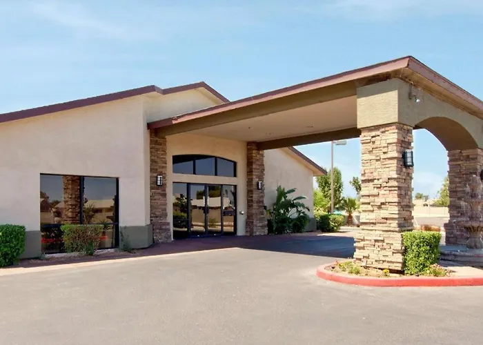 Tolleson Hotels