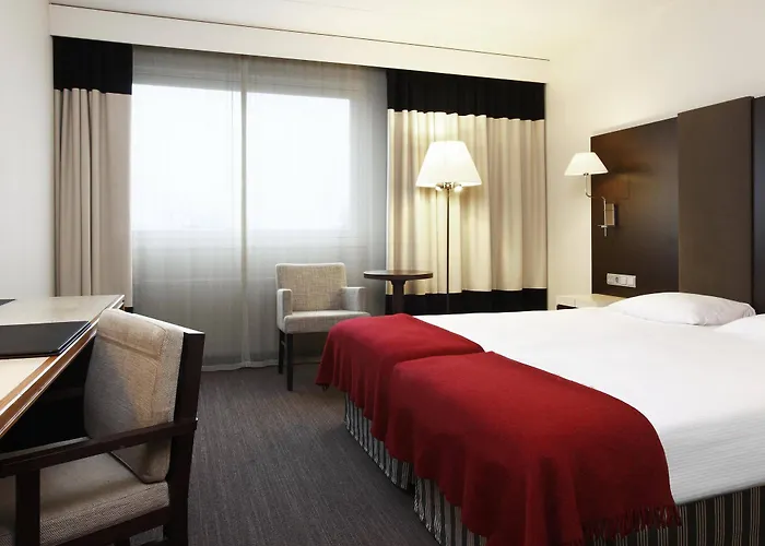 NH Geldrop Hotel