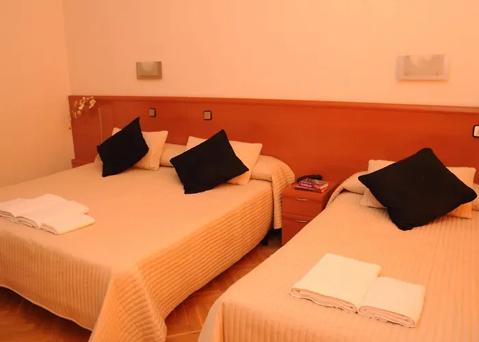 Hostal Luis XV Madrid