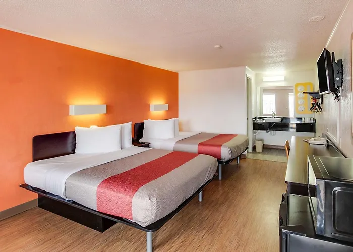 Motel 6 Kalamazoo