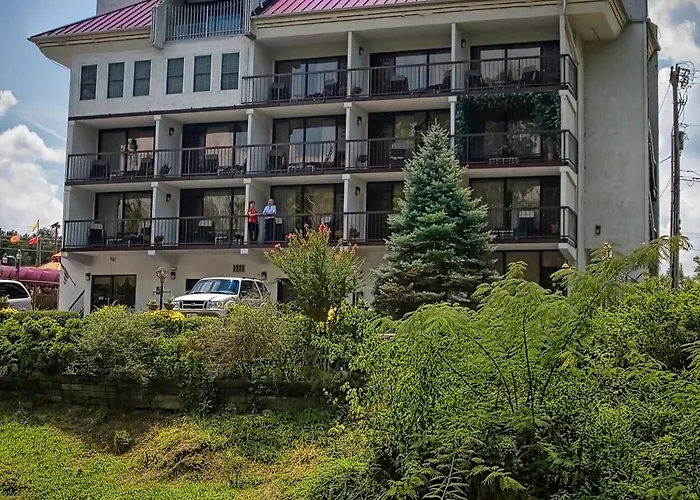 Rivergate Mountain Lodge