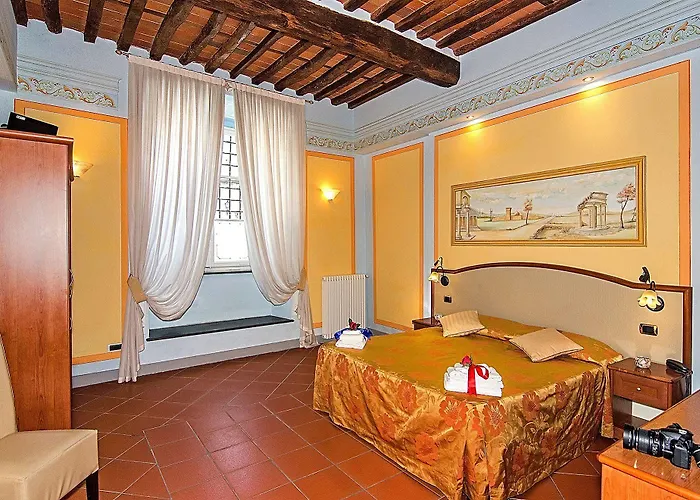 Dimora Dei Guelfi Luxury Rooms