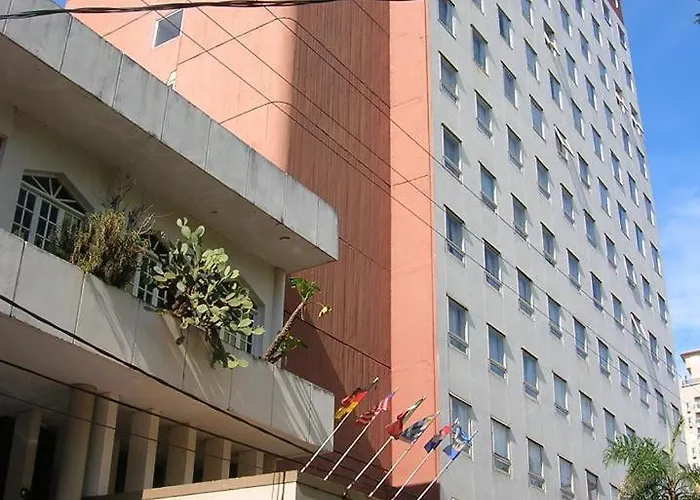 Julio Cesar Hotel Posadas