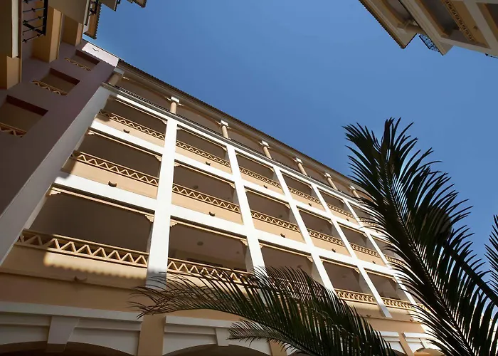 Apartamentos Leo Rentals Isla Canela