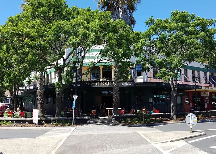 Whakatane Hotels