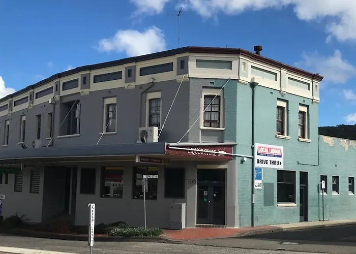 Lithgow Hotels